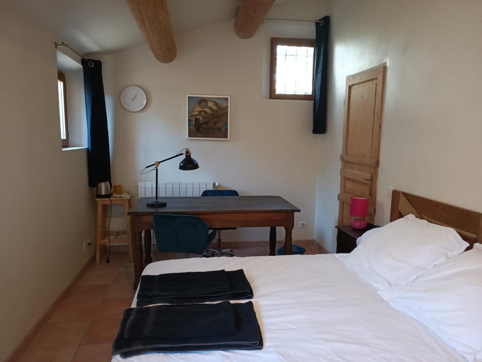 Hotel Lou Boulugi à Aix-en-Provence Extérieur photo